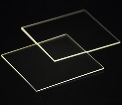 Kuvars Cam Levha Yüksek Geçirgenlik Özel Boyutlar Yüksek Sıcaklığa Dayanıklı Şeffaf 2